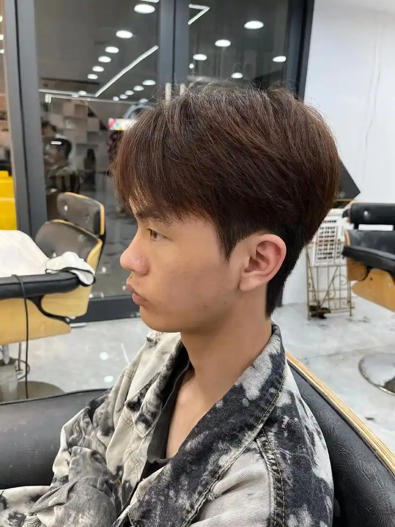 韩式自然微分发型设计