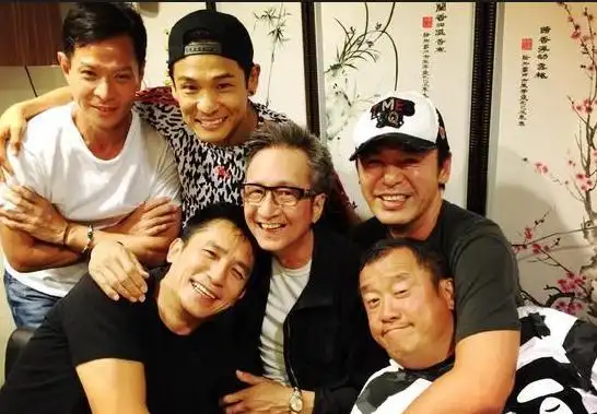 大腕们年前最后一聚这些明星难得携家眷同框组图