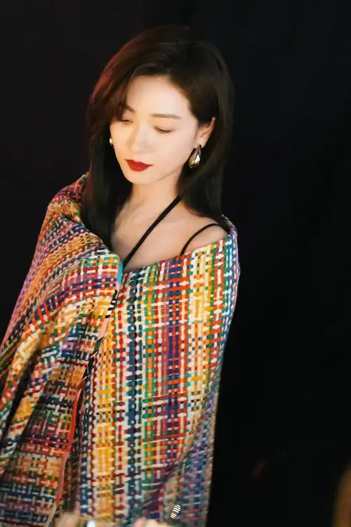 万茜长发##w年度盛典