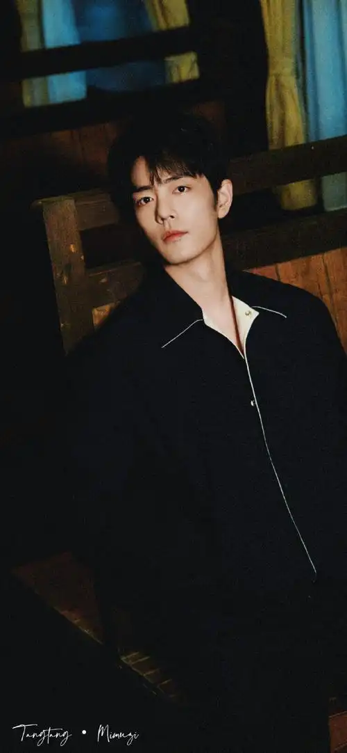 美貌鲨人事件97    @x玖少年团肖战daytoy  手机全屏壁纸