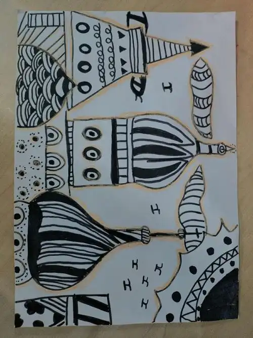 大班有趣的线条画《快乐的城堡》