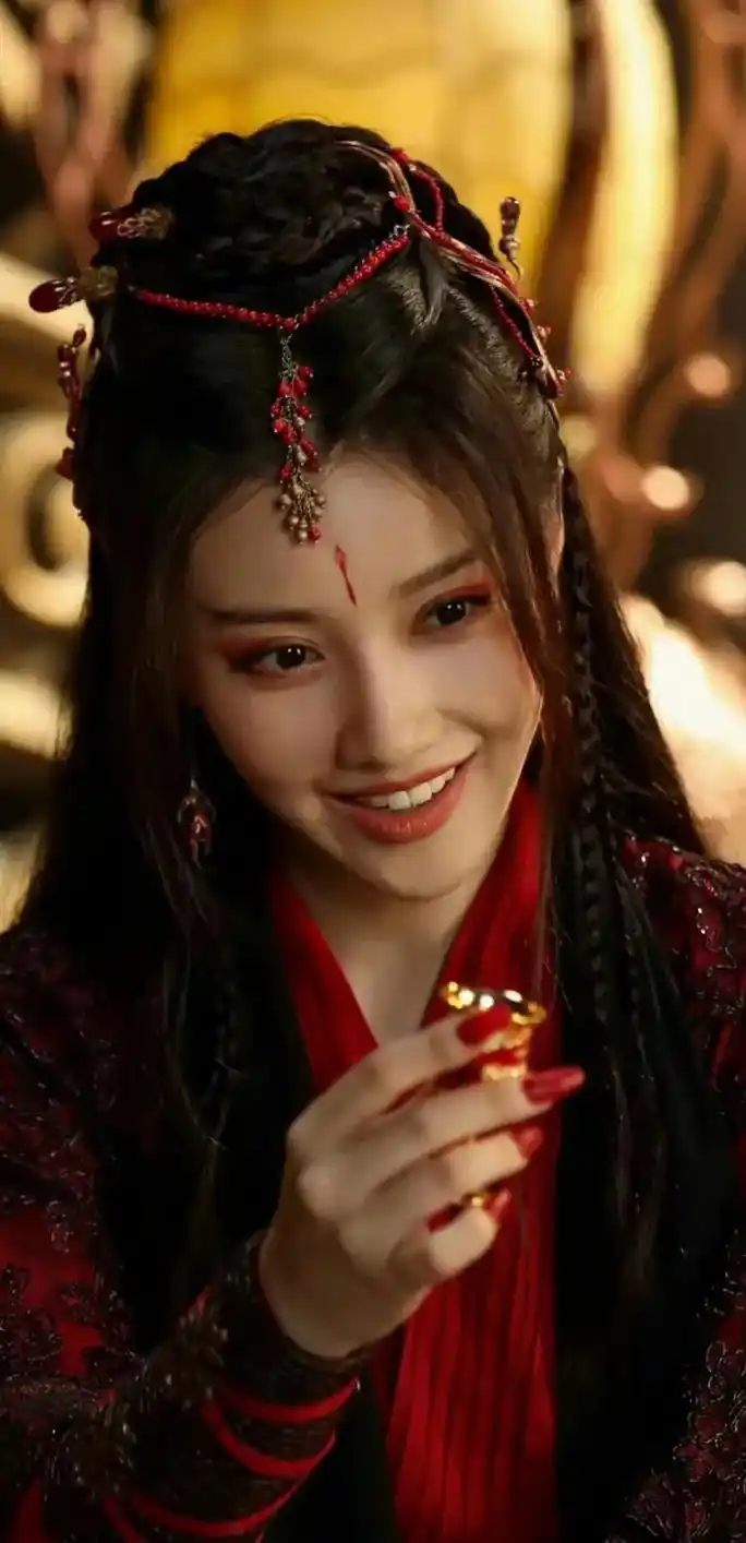 王鹤润 我角姐不愧是齐名天下的第一美人 #角丽谯莲花楼 - 抖音