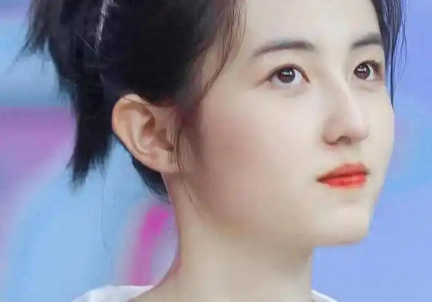 张子枫焉栩嘉分手内幕曝光粉丝惊呆分手后竟有这般操作