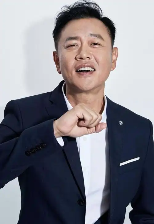 9位被名字欺骗的男星个个是彪壮有力却有个娇滴滴的名字