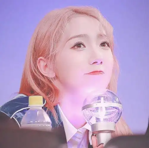 宇宙少女孟美岐