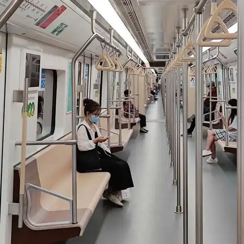 地铁上の随手拍