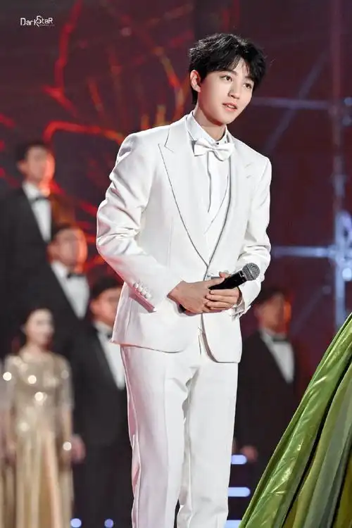 王俊凯2024凯启甲辰##从开始到未来,只为王俊凯