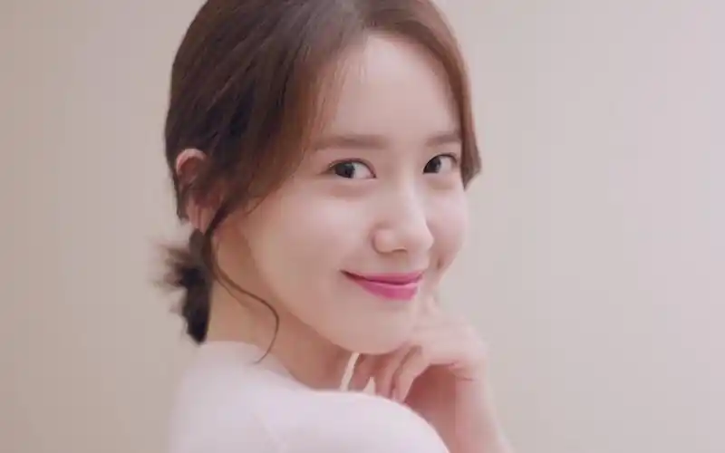 林允儿 - innisfree 火山泥毛孔洁净面膜 cf