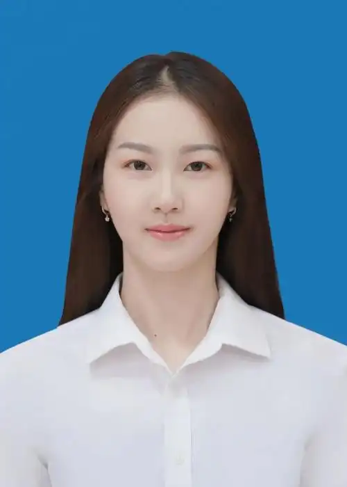 又一波颜值暴击!海联学长学姐完美示范,如何拍出好看的证件照