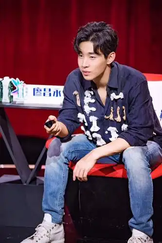 音乐综艺节目《声入人心》出品人:刘宪华