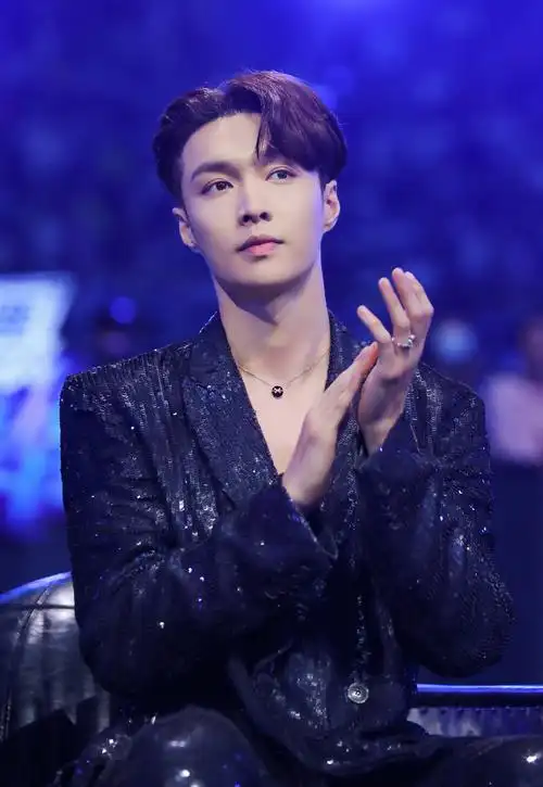 张艺兴这就是街舞第三季总决赛图片