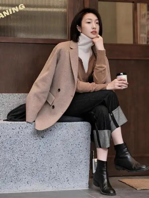 讲真,学会穿西装的你,霸气与女人味兼具,简直好看极了