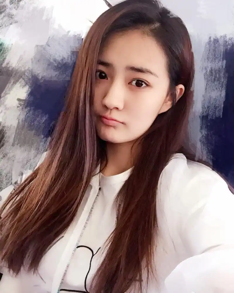 看徐璐的素颜照有没有惊艳到你?