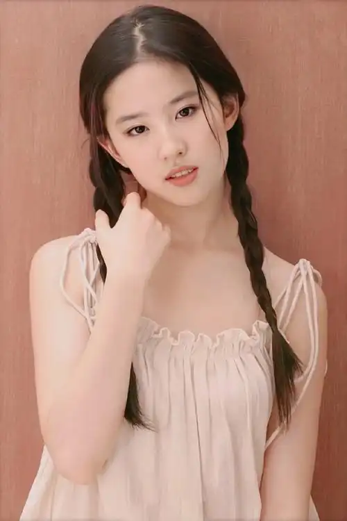 抛开气质光凭长相你认为最美的女明星是谁