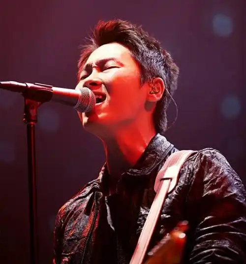 梁博经纪人联系方式15201879909