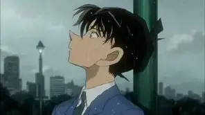 像这样的工藤新一侧脸照 要高清的,帅气的,能当头像的