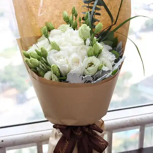 璀璨花香-11朵白玫瑰韩式花束送爱人送家人送女友送朋友女神节母亲节