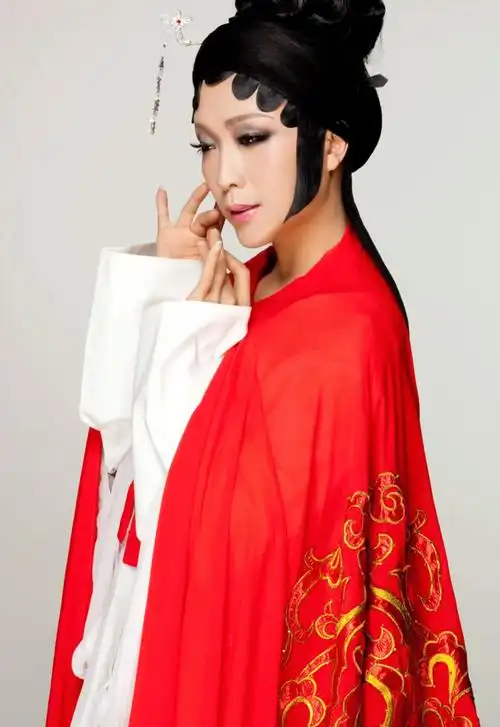 李玉刚的励志人生,和他生命中爱过的一个重要女人