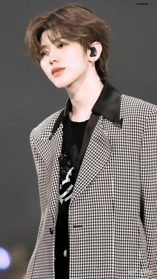 可以发一下蔡徐坤的神仙图吗