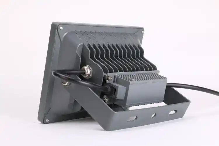 新款led投光灯 cob投射灯户外防水广告灯球场高杆灯墙体超高亮