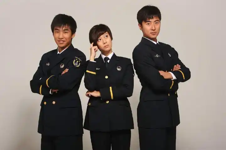 青春校园剧电视剧大全(从校服到婚纱,这5部爆火的