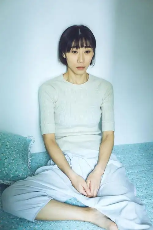 被嘲"驴脸",被指像"穿了女装"的常远,就是这么一个备受争议的女人,却