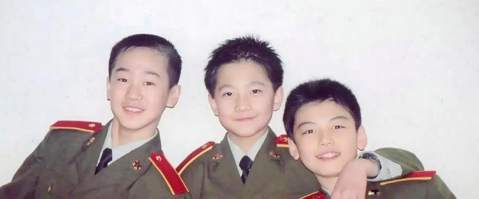 杨洋出道后火爆是有原因的.杨洋小时候这么受欢迎是有原因的.