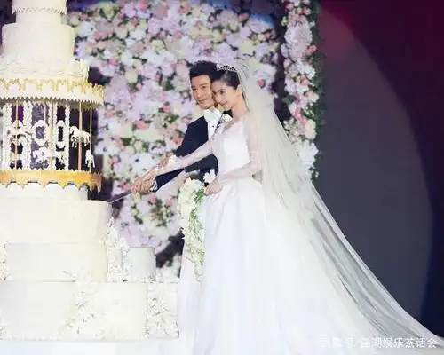 都有家室不用再避嫌,baby和郑恺的cp终于又回来了!太让人怀念了