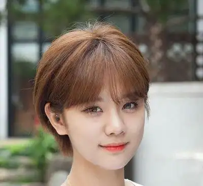 中学生短发梳什么头型好看呢 学生短发女生超酷梳发_发型师姐