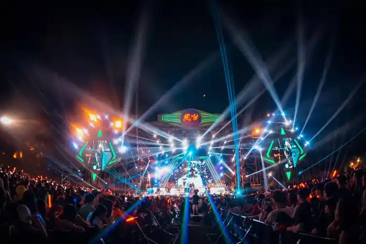 国潮音乐节合肥站携朴树许嵩小鬼王琳凯万能青年旅店空降霸都