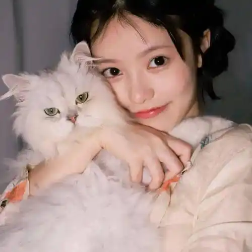 女生头像丨爱笑的女孩运气不会太差