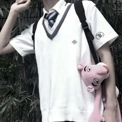 陆川泫 校服制服帅哥诱惑男头/我_男生头像_我要个性网