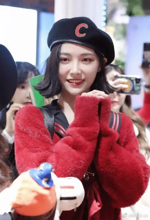 青春有你2第三位出道的#许佳琪#!