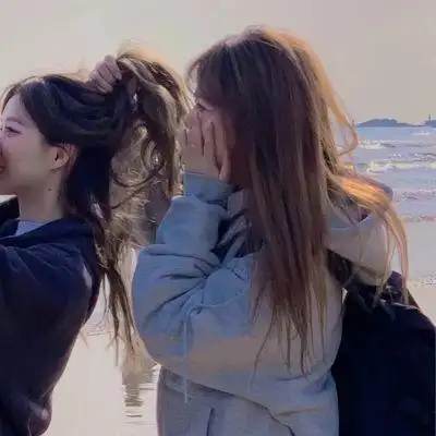 ins恩典闺蜜头像/记得在这杂乱的_女生头像_我要个性网