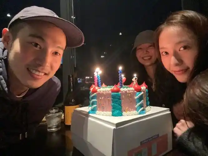 郑秀晶1024生日快乐