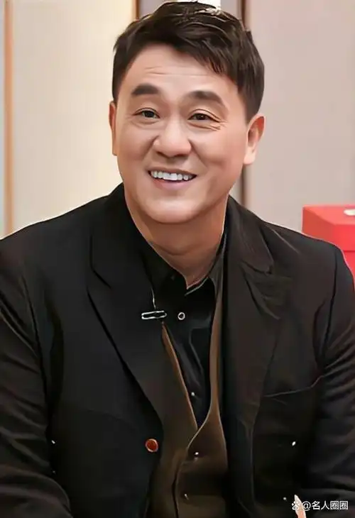 国家一级演员何冰