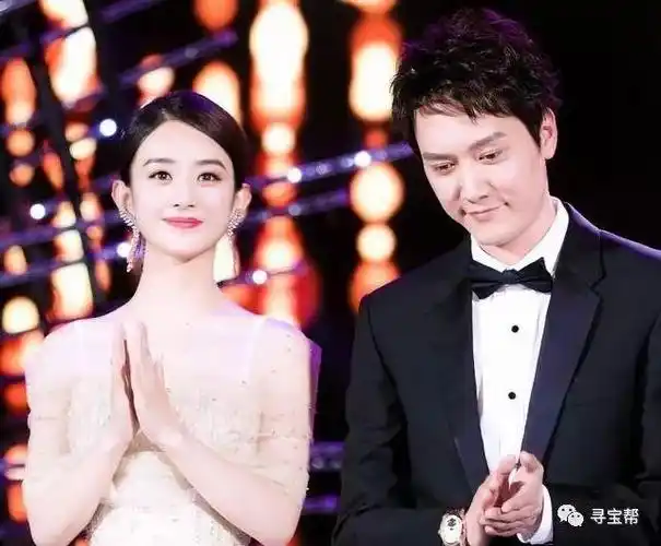 在2019年初,赵丽颖和冯绍峰宣告结婚喜讯刚刚公布时,他们的消息在微博