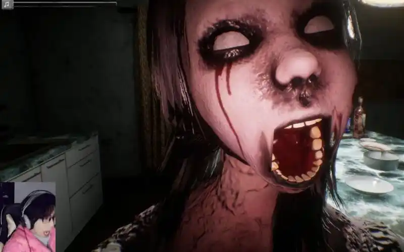 当你把2018年最吓人的恐怖游戏玩成了搞笑游戏并且尝试调戏女鬼时.