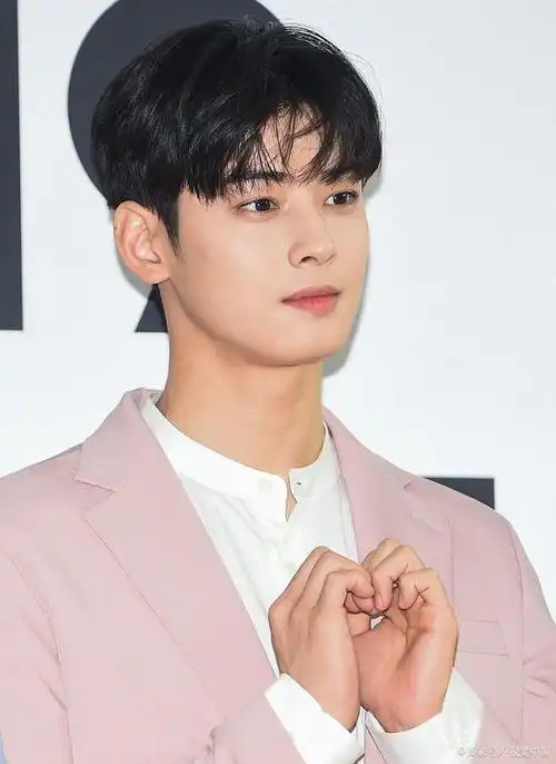 车银优在陈均馆读研,真不愧是长得帅的学霸,真的好佩服