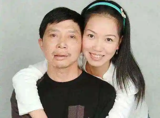 整个高中,她不敢有一丝松懈,青春期身体成长,李丹阳吃得多开始发胖