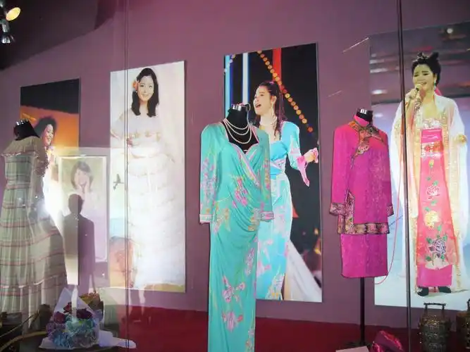 怀念邓丽君 - 邓丽君照片图片 - 福建·漳州·芗江居 - 邓丽君论坛bbs