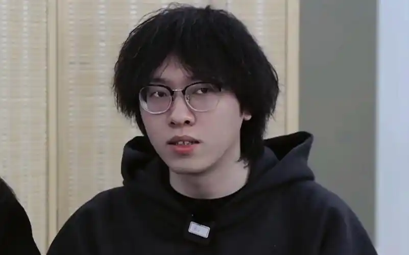 谷江山打歌舞台请某位姓谷的cv认清自己到底有多帅