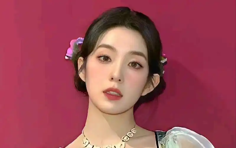 (裴珠泫)论一个爱豆可以有多少神图