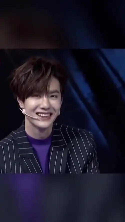 王一博的括弧笑,简直太治愈了!