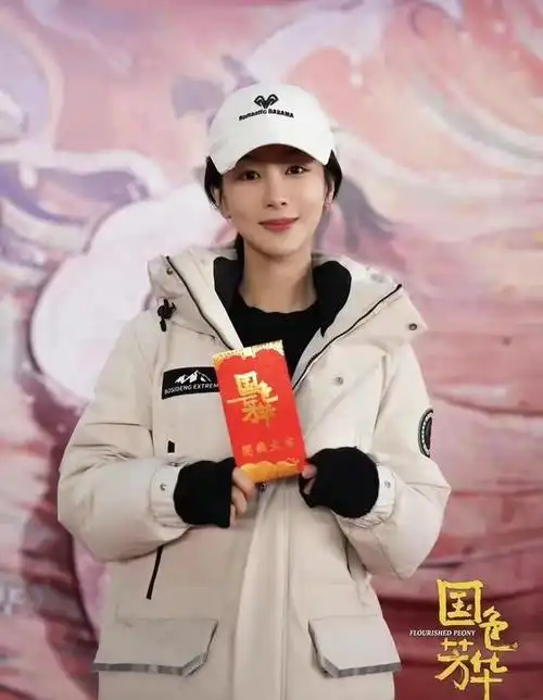 杨紫进组《国色芳华》,手握4部待播剧,《承欢记》即将开播