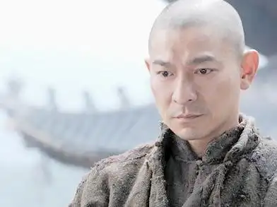 新少林寺首揭面纱刘德华为角色剃光头图