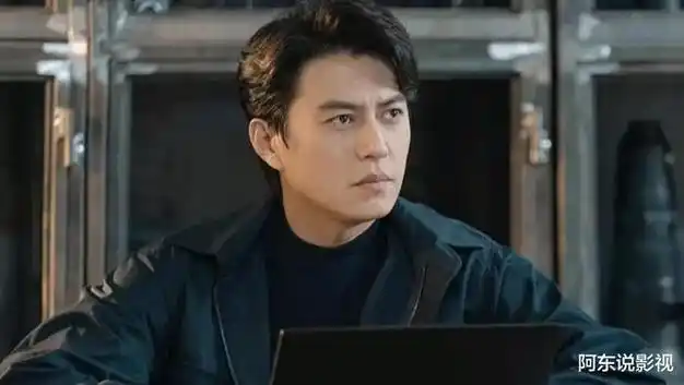 当硅胶脸混入医疗剧靳东新剧中的败笔演员换掉她就好了