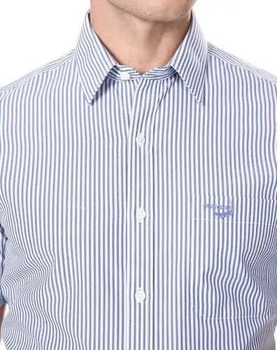 中蓝色条纹商务短袖衬衫