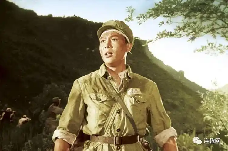 月到中秋雁鸿岭下英雄儿女猛王成鸿雁传书不觉晓,勇士辉煌化金星;海上