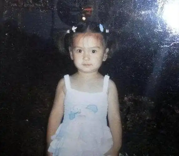 戚薇自爆:五百万陪七天七夜,要是不同意,就删光她所有戏份!